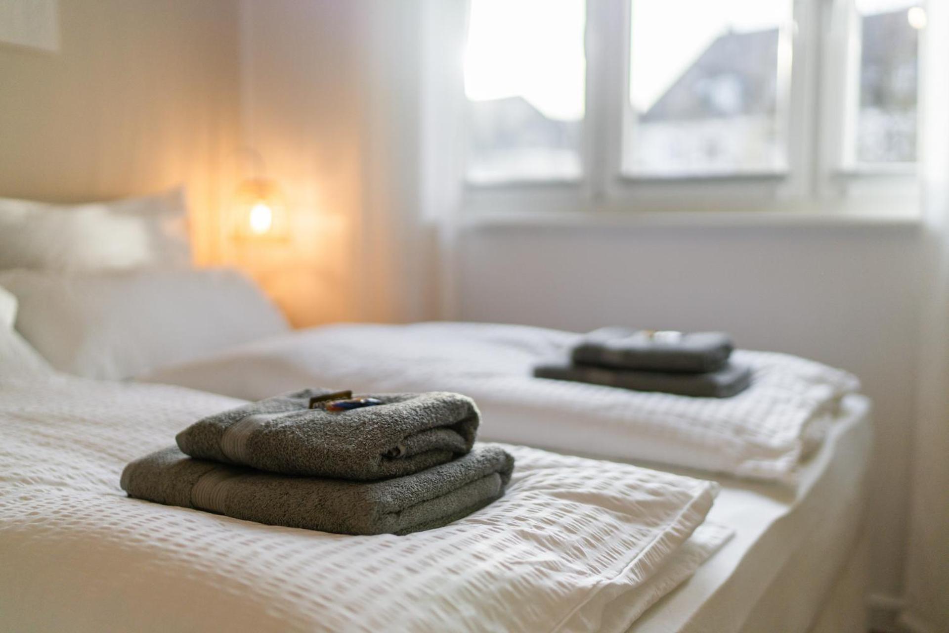 Mitten In Wolfsburg - Happyhome - 2 Zimmer, 6 Personen, Outletcenter, Autostadt, Vw-Nah, Parken מראה חיצוני תמונה