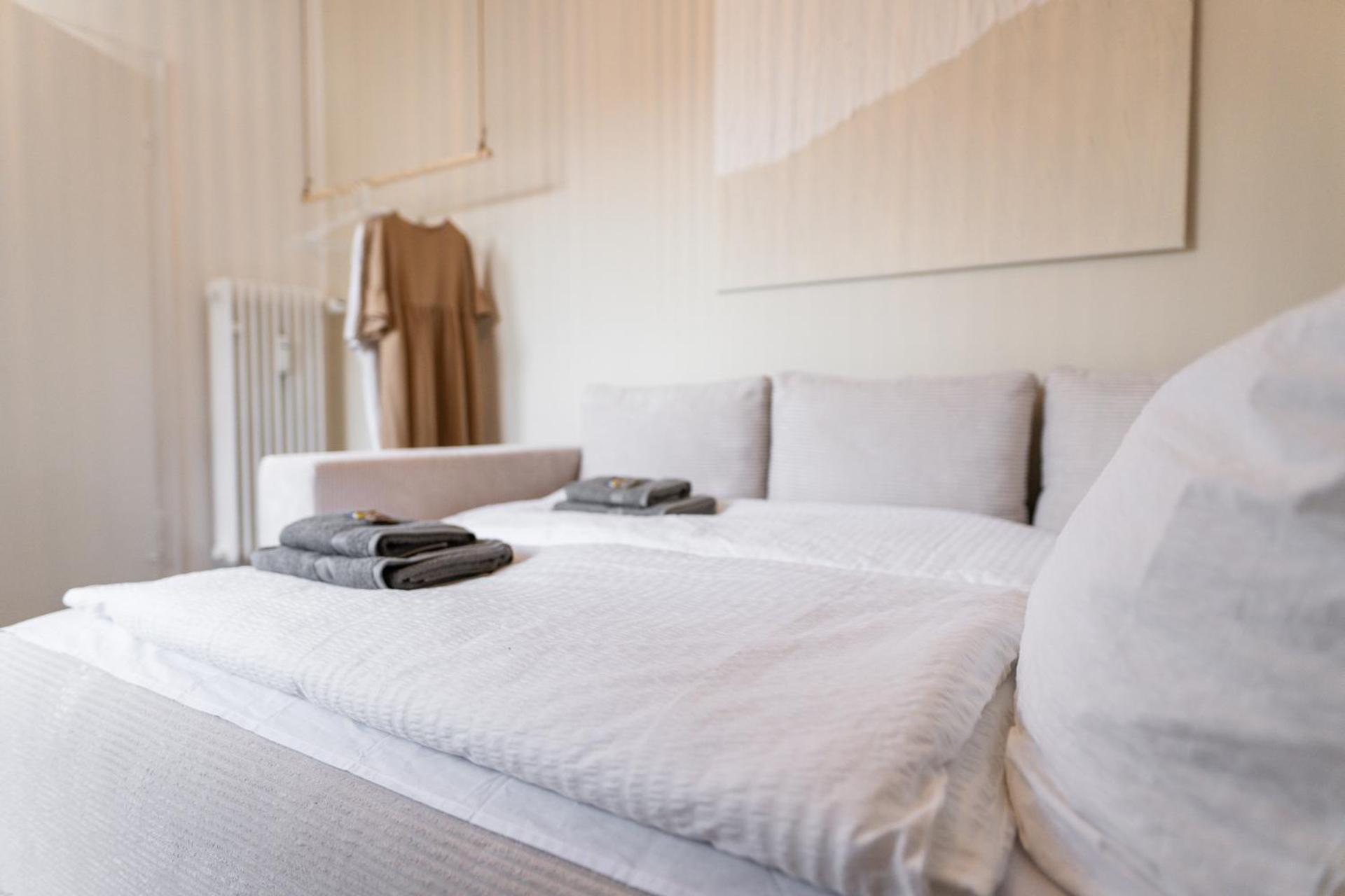 Mitten In Wolfsburg - Happyhome - 2 Zimmer, 6 Personen, Outletcenter, Autostadt, Vw-Nah, Parken מראה חיצוני תמונה
